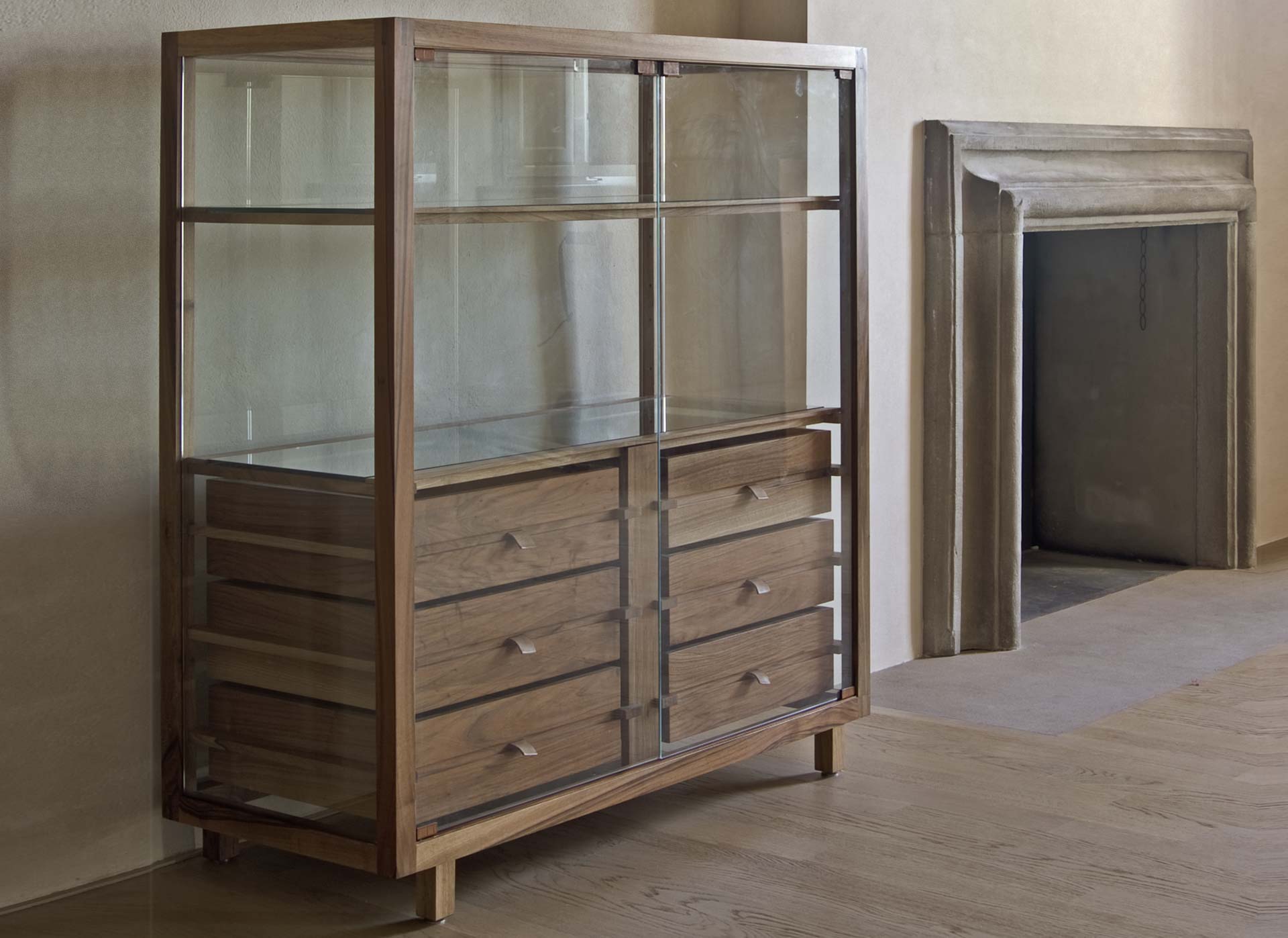 Optimum Display Cupboard