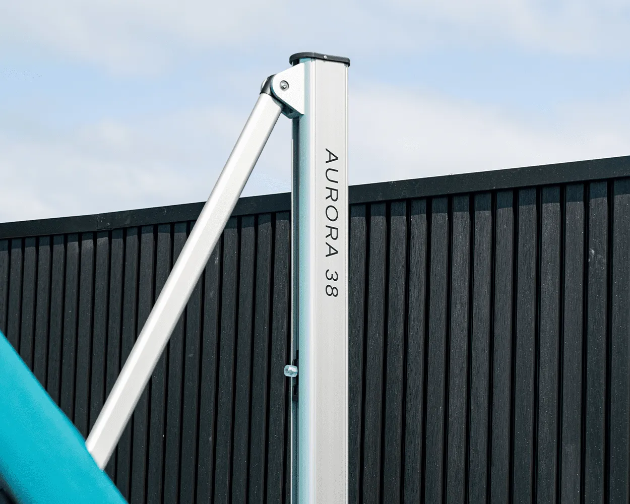 Aurora Cantilever Umbrella
